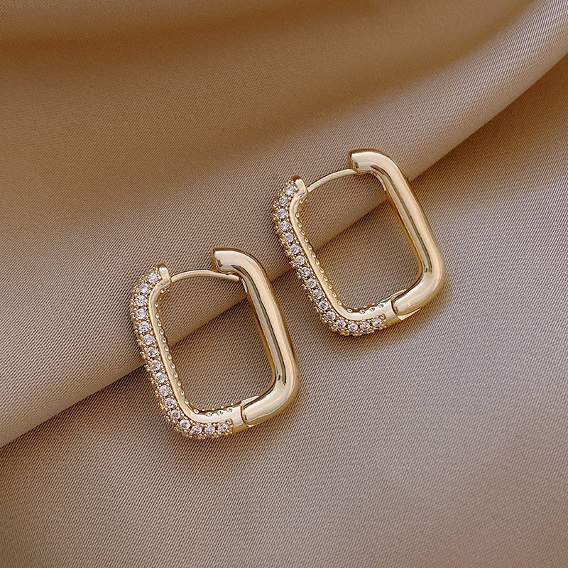 2026 New Classic Copper Alloy Smooth Metal Hoop Earrings For Woman Fashion Korean Jewelry Temperament Daily Wear earrings