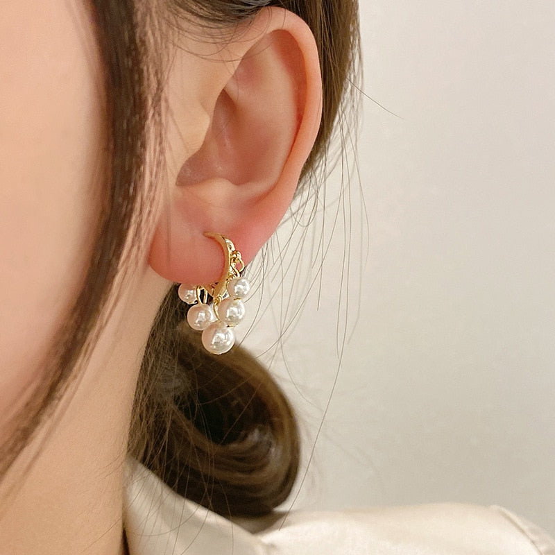 2026 Korean New Simple Temperament Circle Pearl Earrings Fashion Small Versatile Earrings Jewelry